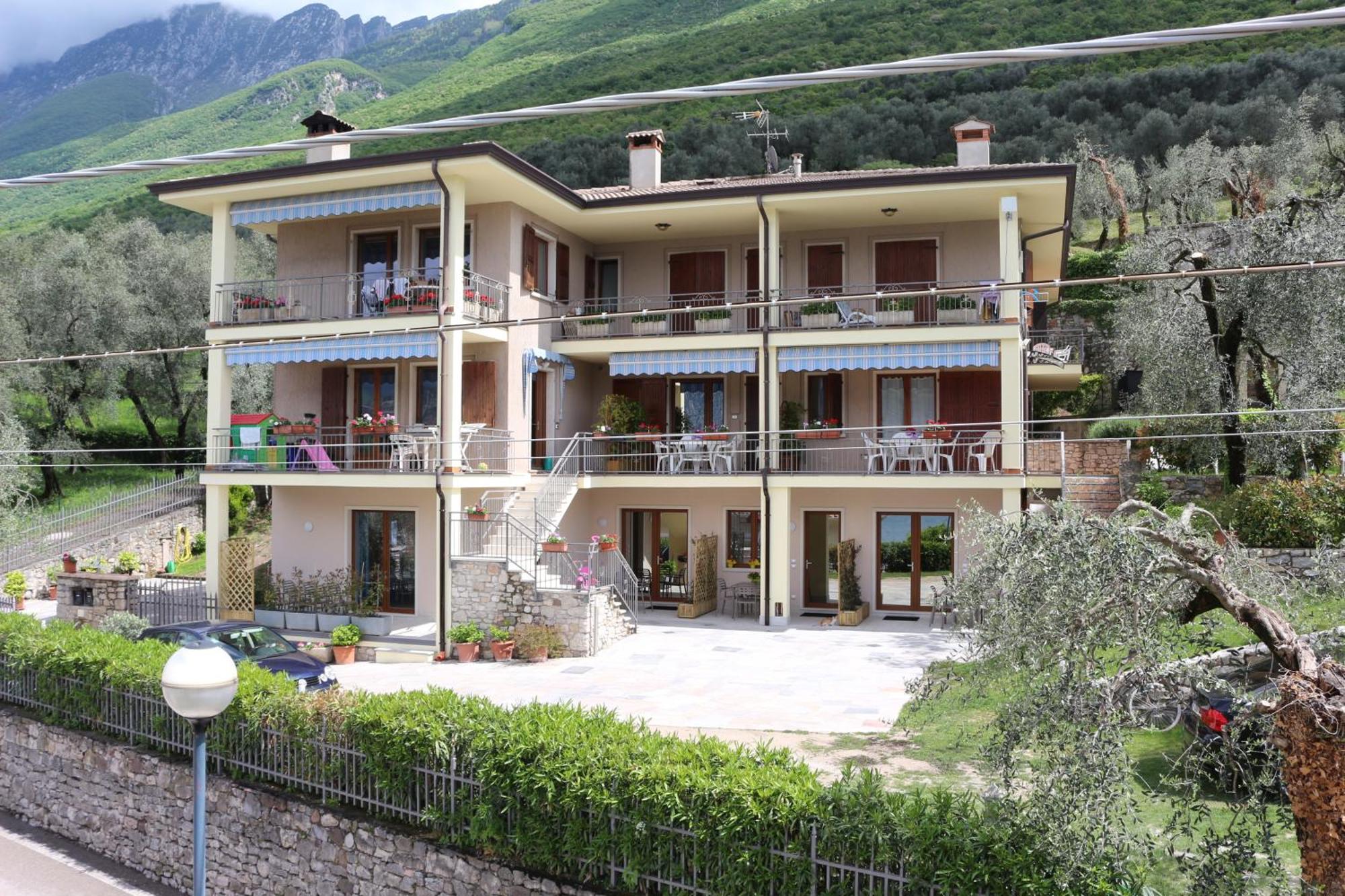 Casa Maya Brenzone sul Garda Bagian luar foto